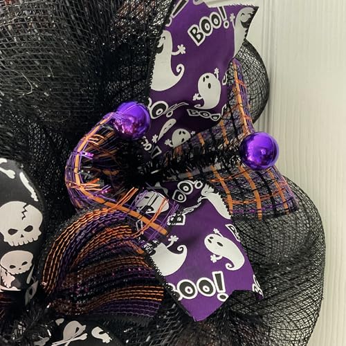 Scary Creepy Skeletons Halloween Wreath 24 or 28 Inches