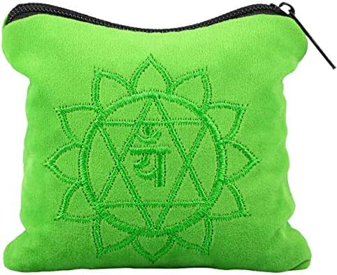 Rockcloud Green Aventurine Tumbled Stones with Chakra Bag
