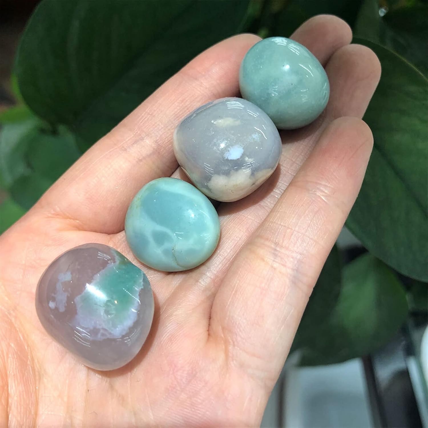 YEAHSO 1pc Natural Green Sakura Agate Tumbled Stone Home Decor