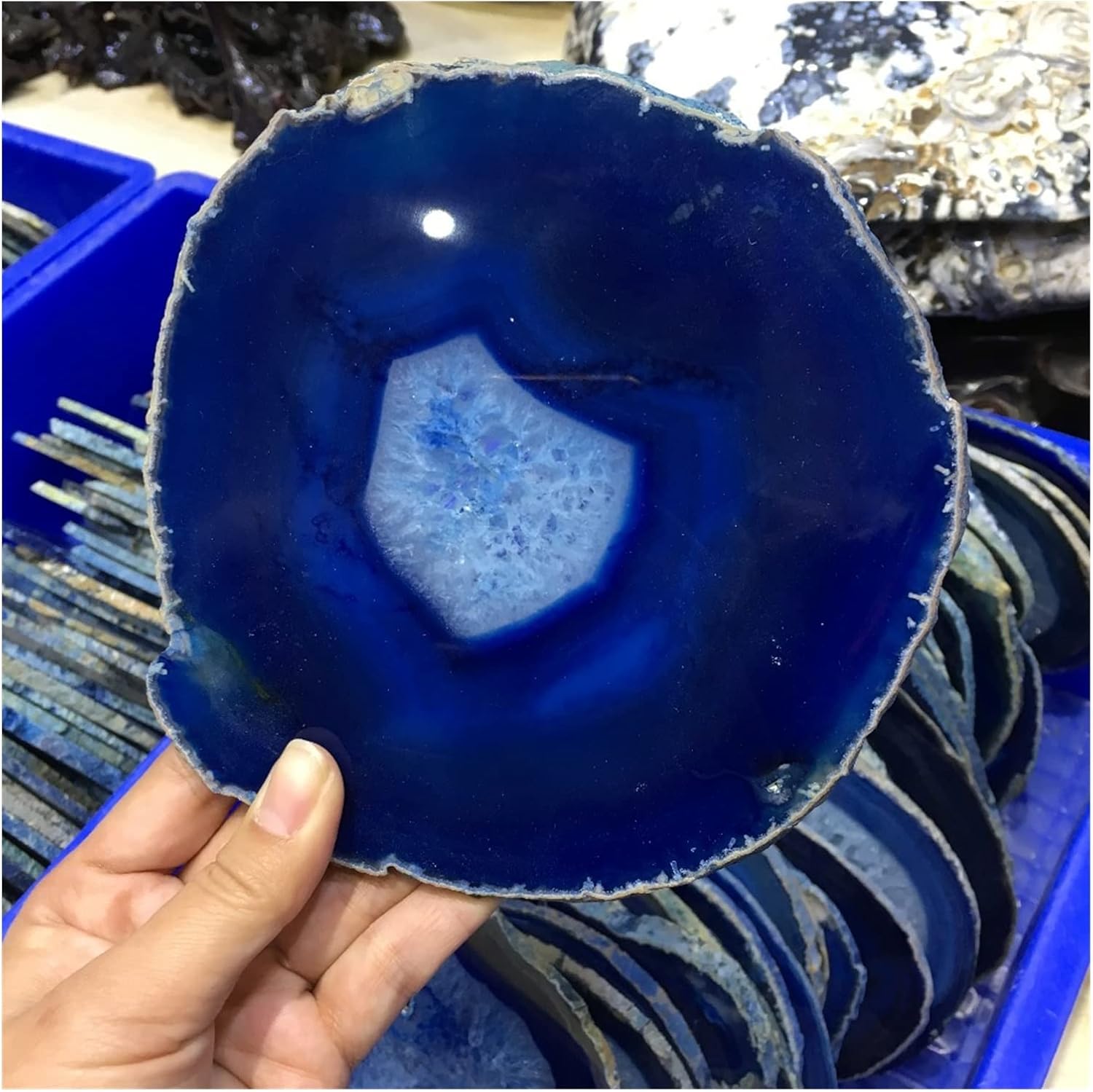 150mm Blue Agate Slice for Indoor Fountain Decoration