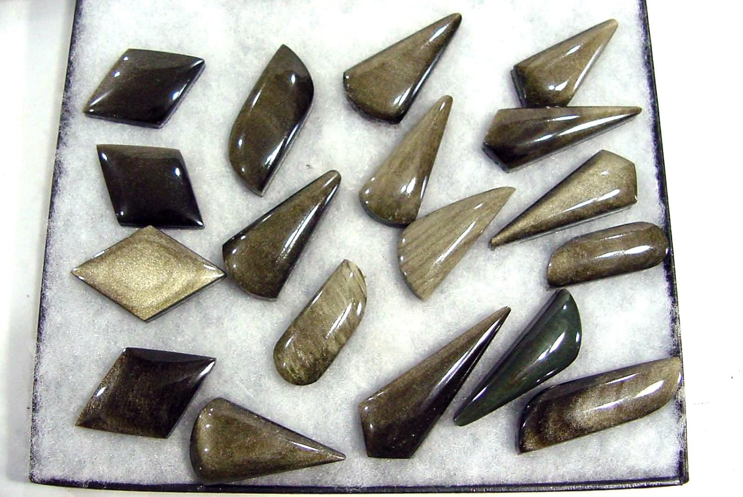Mexican Gold Sheen Obsidian Fountain Stones 18 Pieces