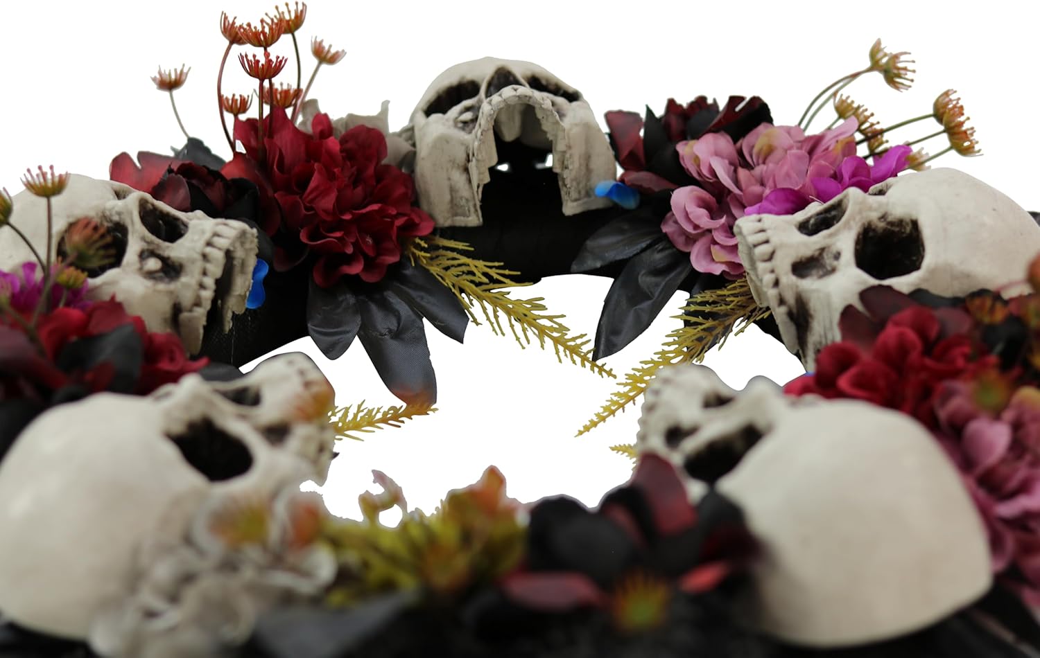 Haunted Hill Farm 24-Inch Halloween Wreath with Skulls and Vines