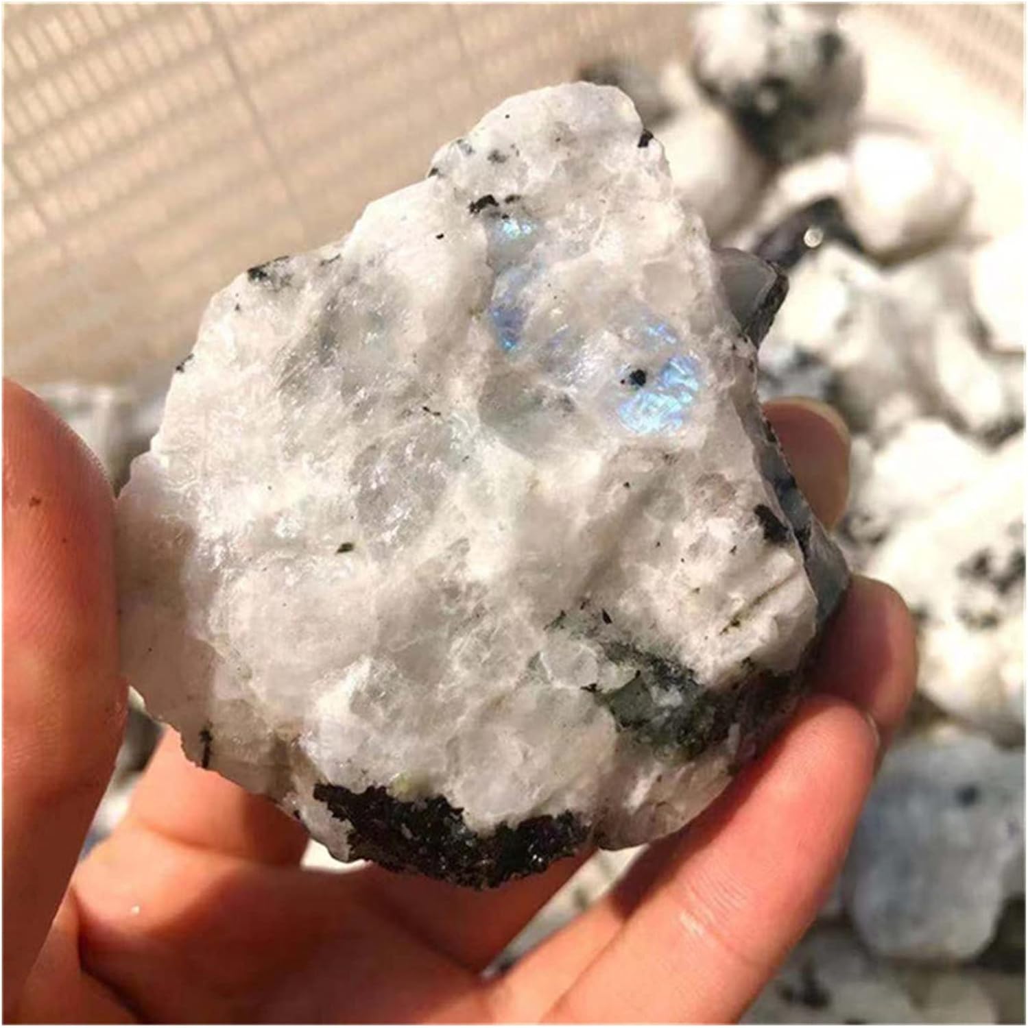 FIDEMM Natural Crystal Rainbow Moonstone Healing Stones 100g