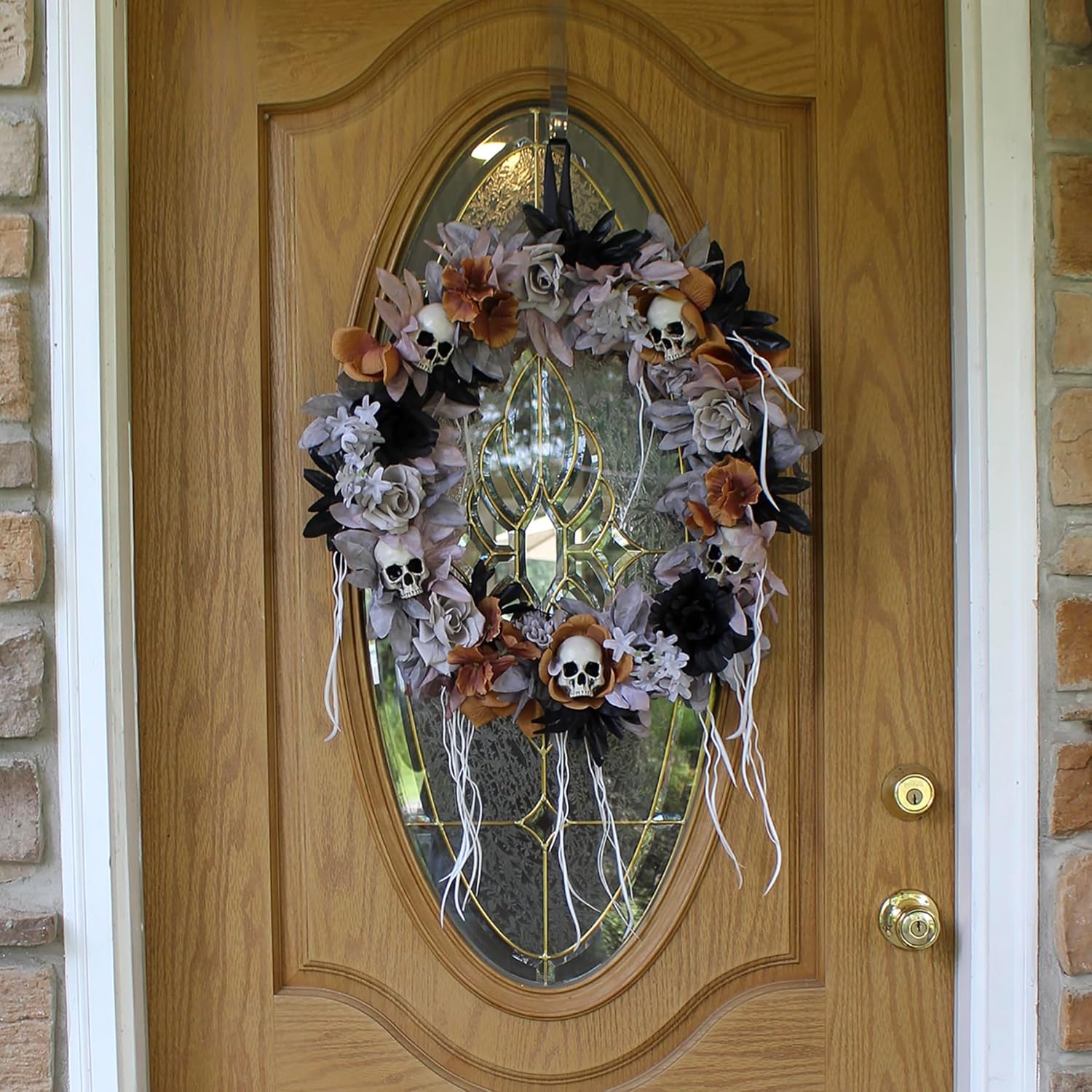 Haunted Hill Farm Gothic Skull Wreath Halloween Decor