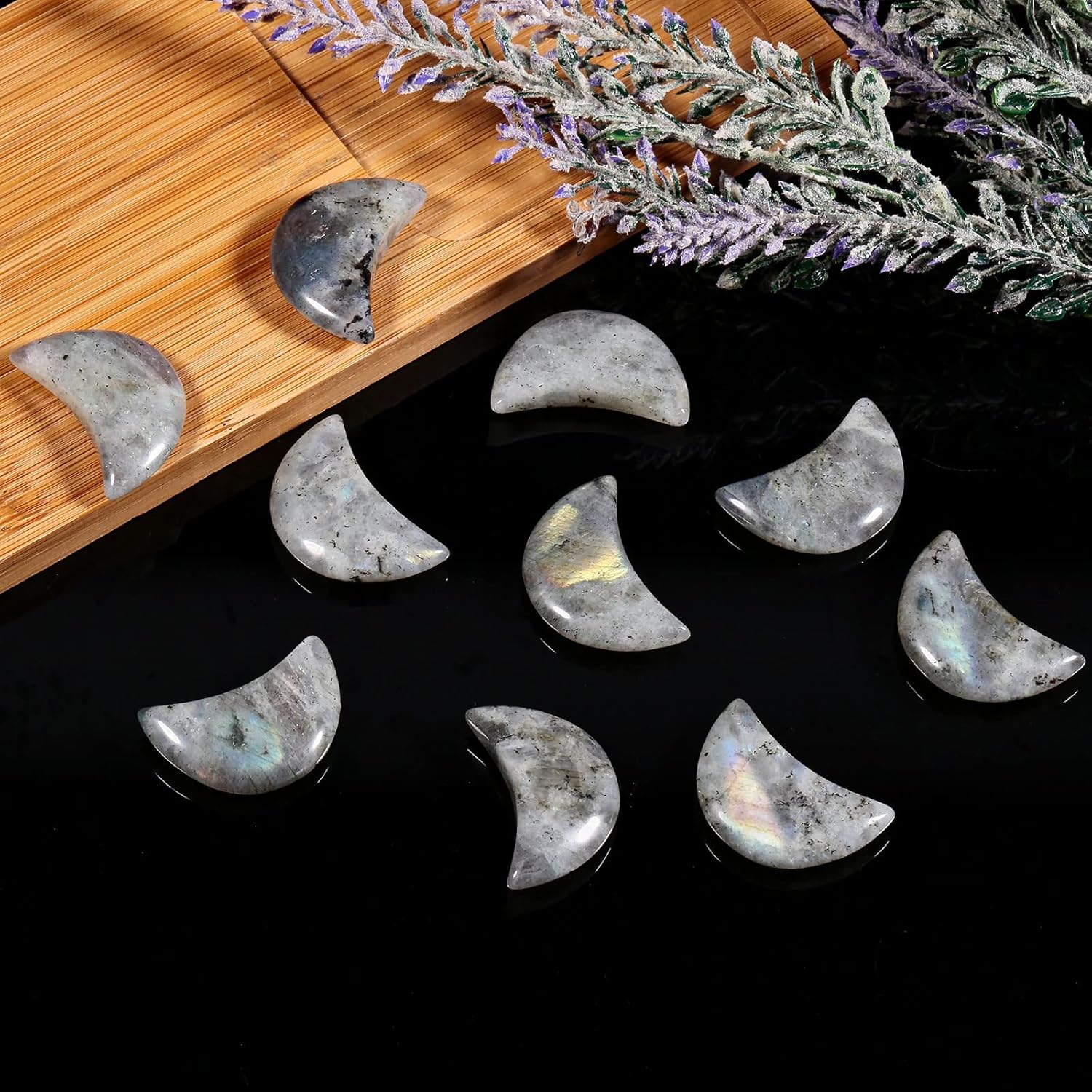 Tumbelluwa 5pcs Hand Carved Half-Moon Palm Stones Set
