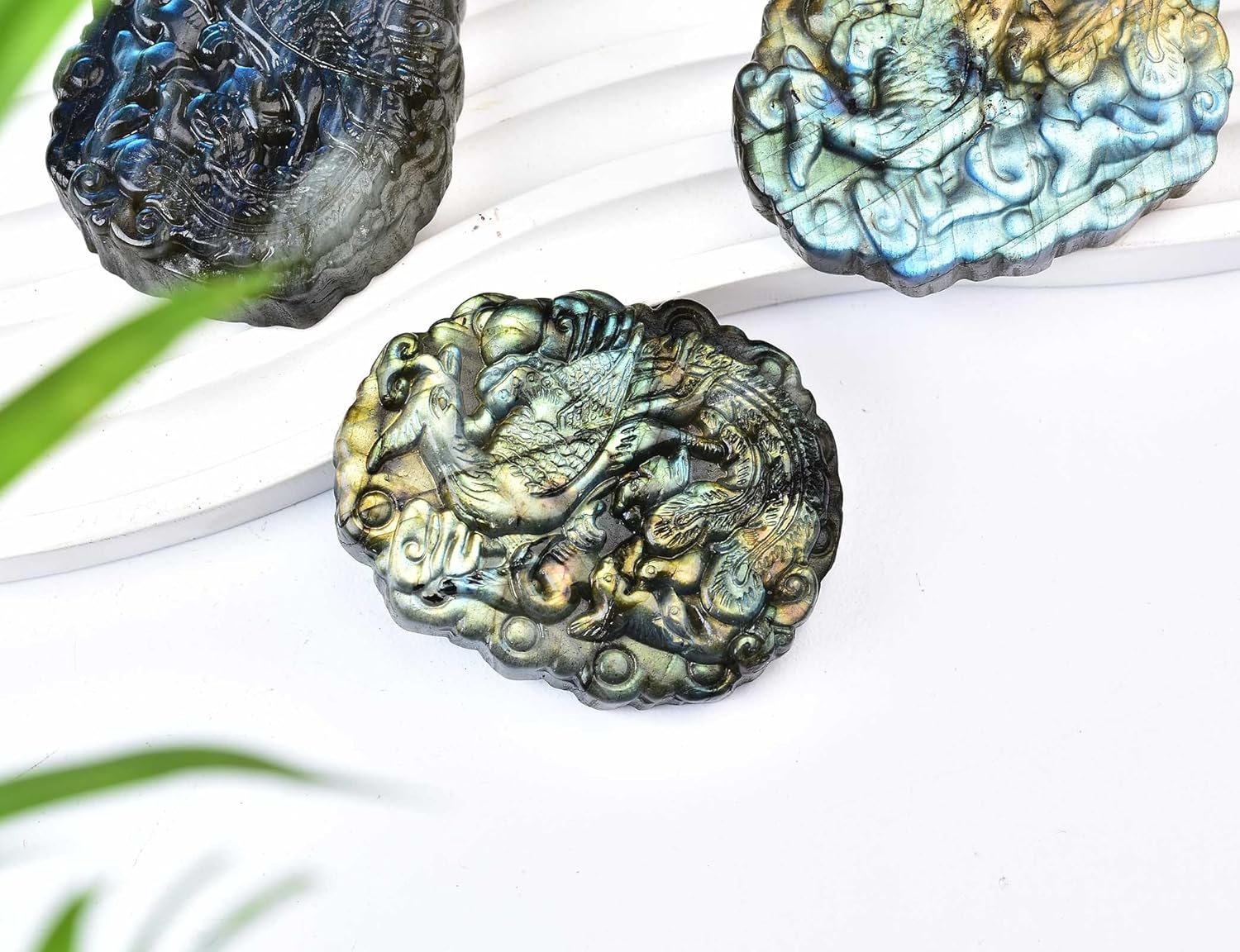 AMOYSTONE Labradorite Healing Palm Stone for Jewelry and Meditation