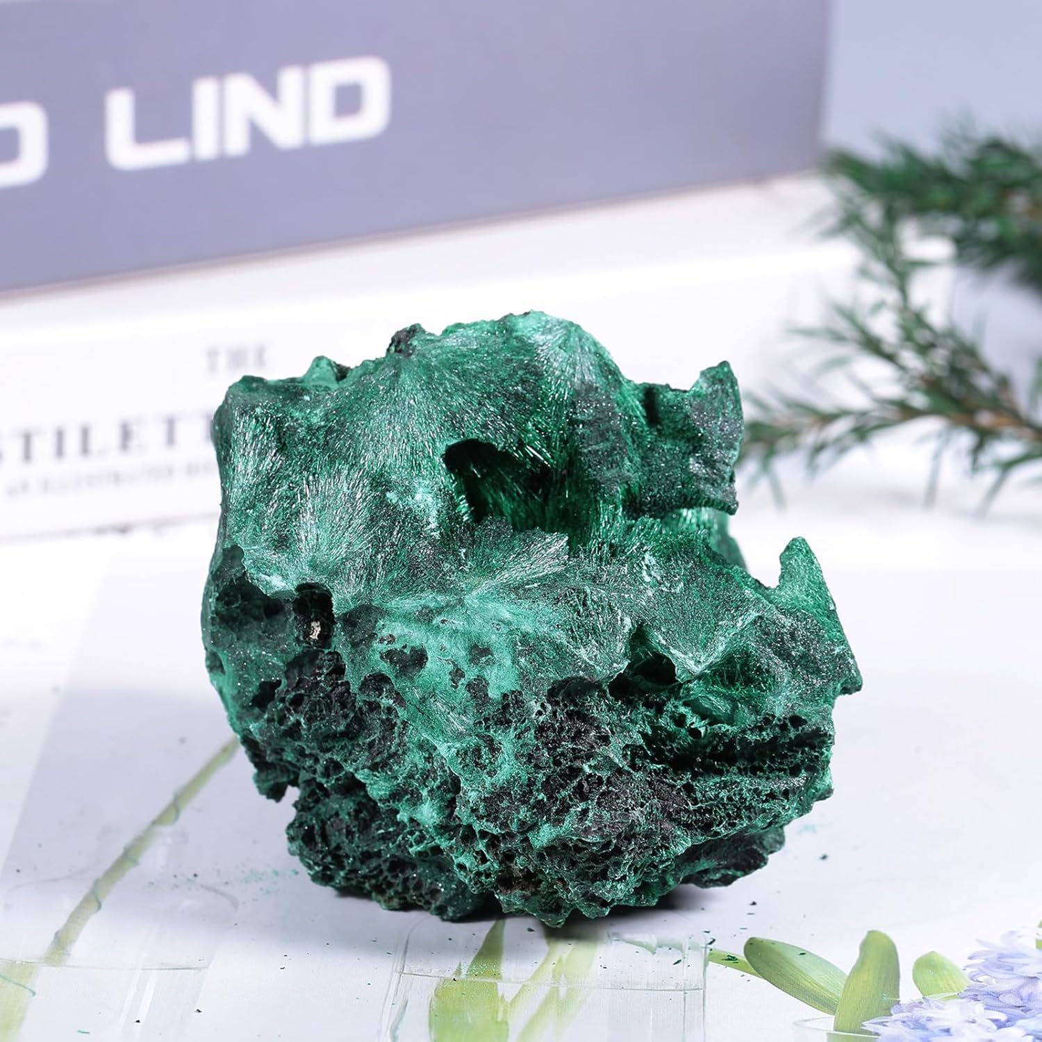 Rockcloud Natural Malachite Healing Stone Decoration