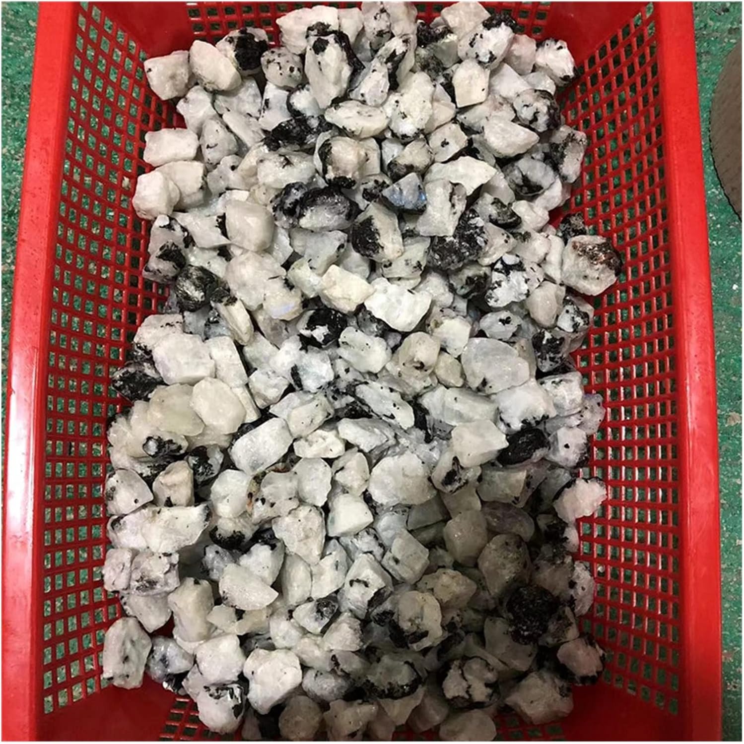 FIDEMM Natural Crystal Rainbow Moonstone Healing Stones 100g