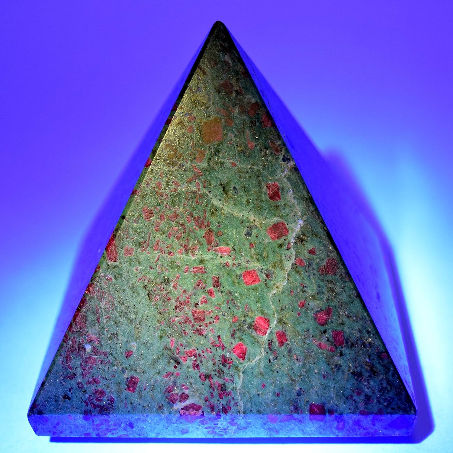 HC Set 26 Inch Ruby Fuchsite Pyramid with Blue Kyanite
